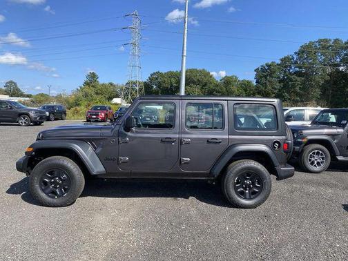 2025 Jeep Wrangler Sport