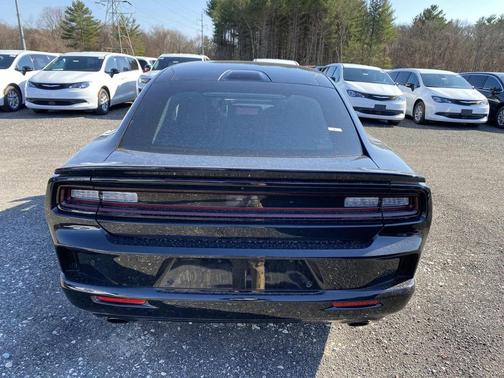 Diamond Black Crystal Pearlcoat 2026 Dodge Charger Scat Pack