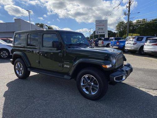 2023 Jeep Wrangler 4-Door Sahara 4x4