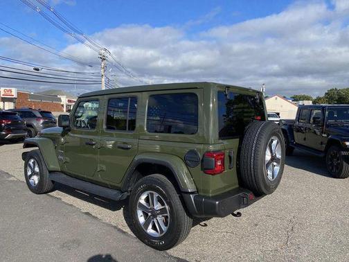 2023 Jeep Wrangler 4-Door Sahara 4x4