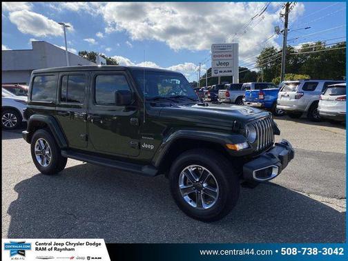 2023 Jeep Wrangler 4-Door Sahara 4x4