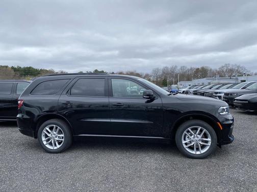 DB Black Clearcoat 2026 Dodge Durango GT Plus