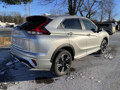 2024 Mitsubishi Eclipse Cross SEL