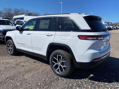 2025 Jeep Grand Cherokee Limited X