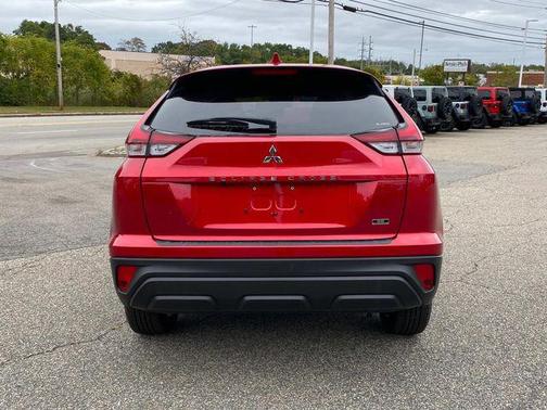 2024 Mitsubishi Eclipse Cross LE