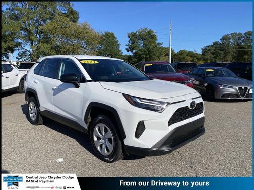 2024 Toyota RAV4 LE