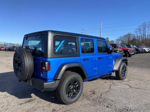 2026 Jeep Wrangler Sport