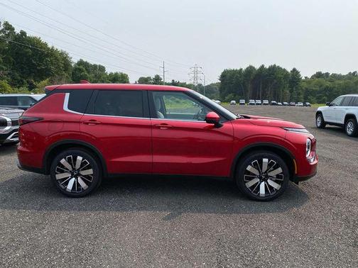 2025 Mitsubishi Outlander SE 2.5 S-AWC
