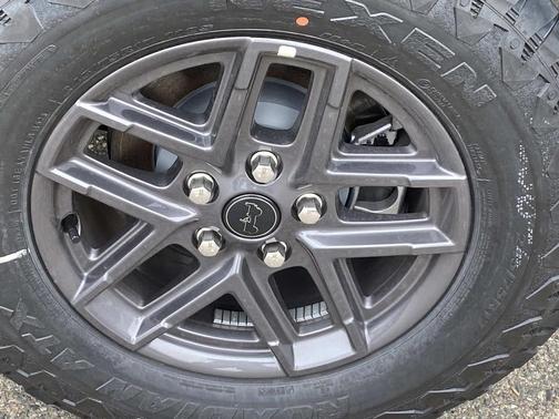 Granite Crystal Metallic Clearcoat 2026 Jeep Wrangler Sport S