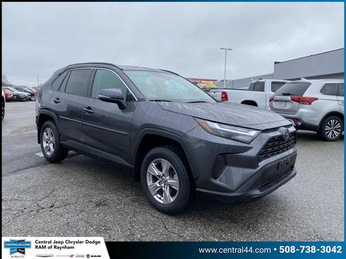2023 Toyota RAV4 XLE