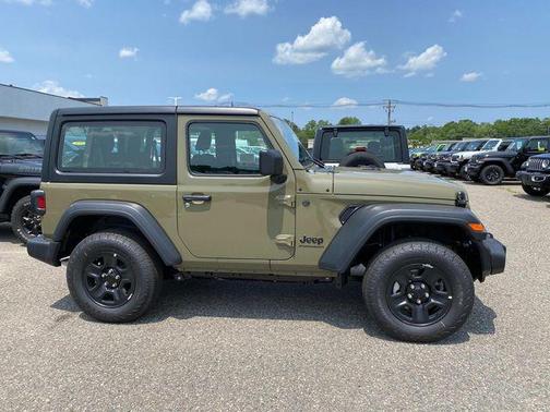 2025 Jeep Wrangler Sport