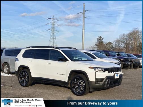 2026 Jeep Cherokee Overland
