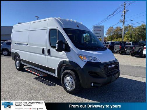 2025 RAM ProMaster 2500 Tradesman