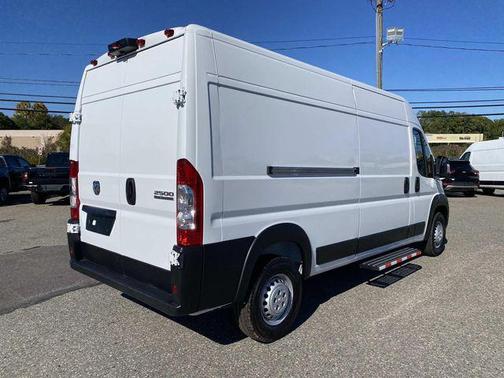 2025 RAM ProMaster 2500 Tradesman