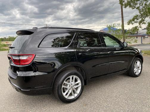 DB Black Clearcoat 2022 Dodge Durango GT Plus