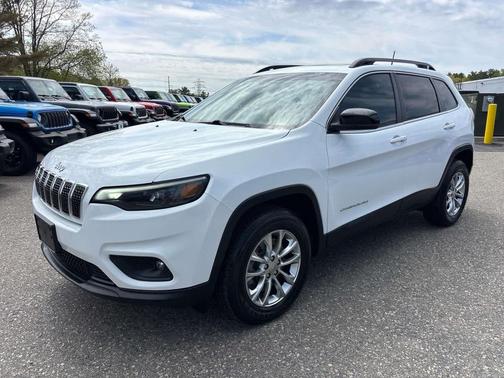 Bright White Clearcoat 2022 Jeep Cherokee Latitude Lux