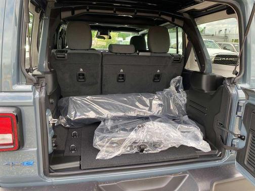 2025 Jeep Wrangler 4xe Sport S