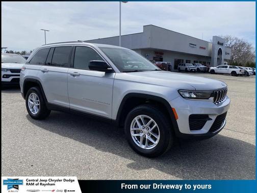 2025 Jeep Grand Cherokee Laredo