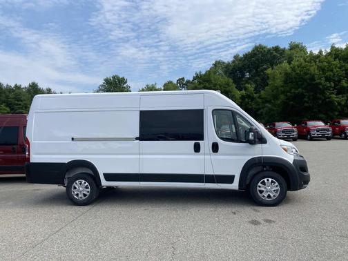 Bright White Clearcoat 2025 RAM ProMaster 3500 High Roof