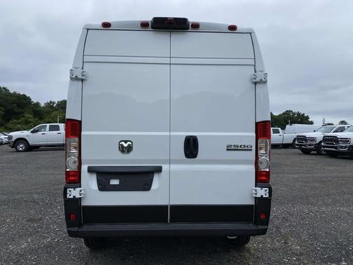 Bright White Clearcoat 2026 RAM ProMaster 2500 Tradesman