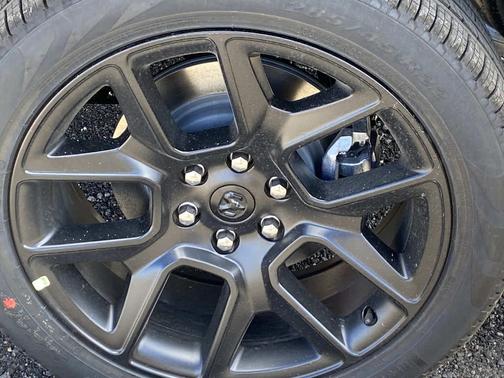 Granite Crystal Metallic Clearcoat 2026 RAM 1500 Laramie