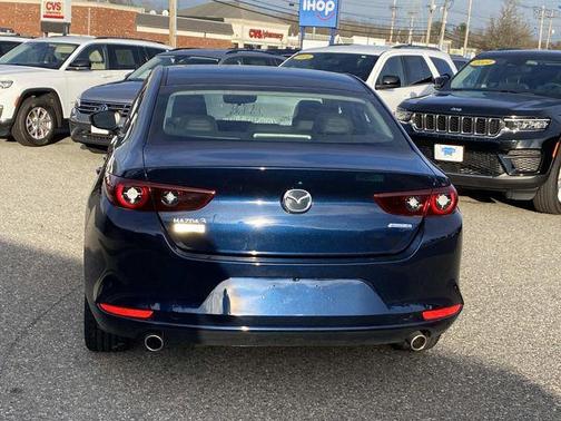 2022 Mazda Mazda3 FWD w/Select Package