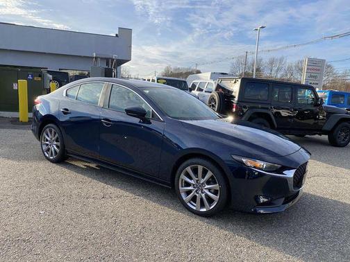 2022 Mazda Mazda3 FWD w/Select Package