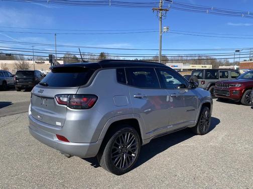 2022 Jeep Compass High Altitude