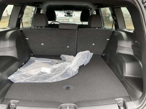 Bright White Clearcoat 2026 Jeep Cherokee Laredo 4x4