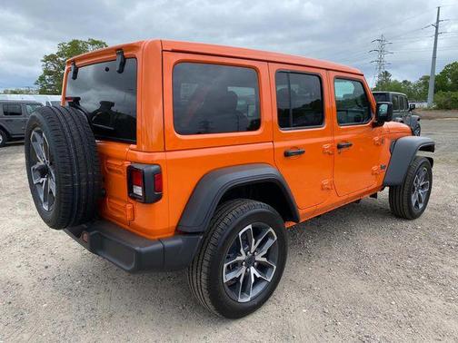 2025 Jeep Wrangler 4xe Sport S