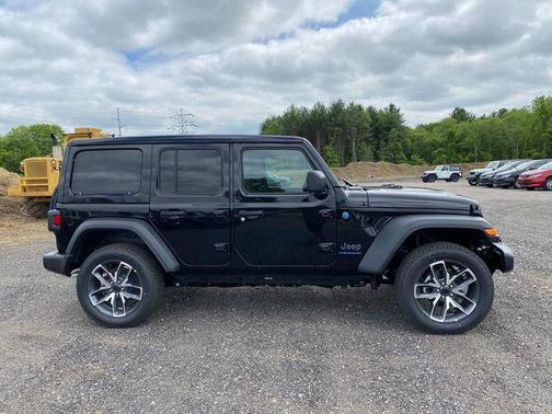 2025 Jeep Wrangler 4xe Sport S