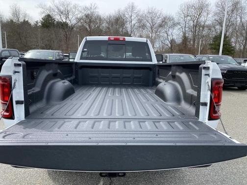 2026 RAM 2500 Tradesman Regular Cab 4x4 8' Box