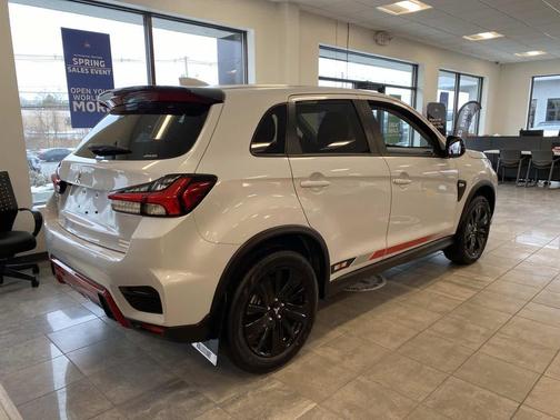 2024 Mitsubishi Outlander Sport 2.0 Ralliart AWC