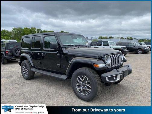 2025 Jeep Wrangler 4-Door Sahara 4x4