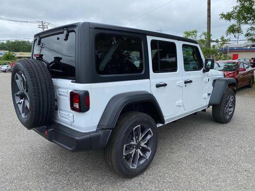 2025 Jeep Wrangler 4xe Sport S