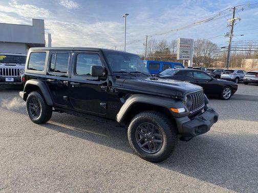 2025 Jeep Wrangler Sport S