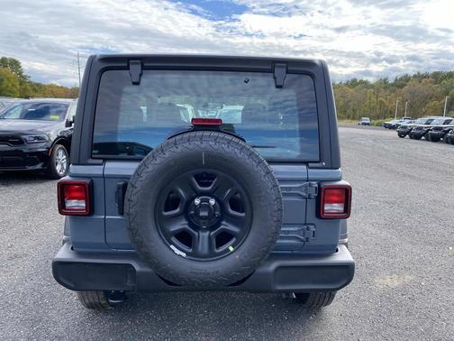 Anvil Clearcoat 2026 Jeep Wrangler Sport