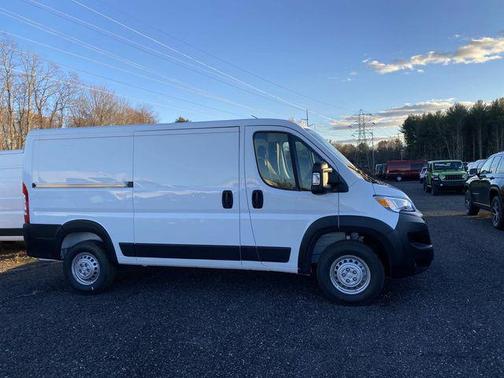 2026 RAM ProMaster 2500 Tradesman