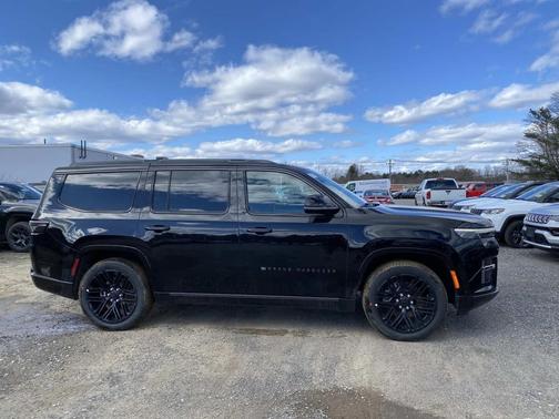 High Gloss Black 2026 Jeep Grand Wagoneer Limited Reserve 4x4