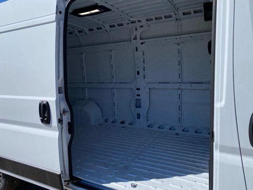 2025 RAM ProMaster 2500 Tradesman