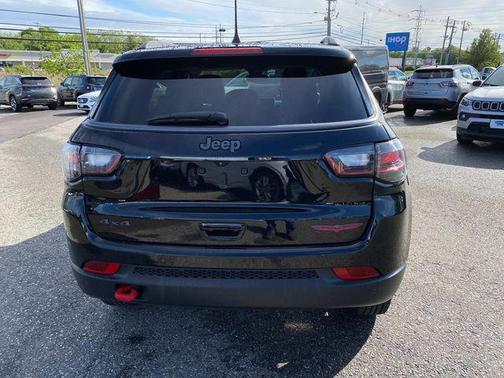 2022 Jeep Compass Trailhawk