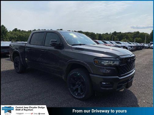 Granite Crystal Metallic Clearcoat 2026 RAM 1500 Big Horn/Lone Star