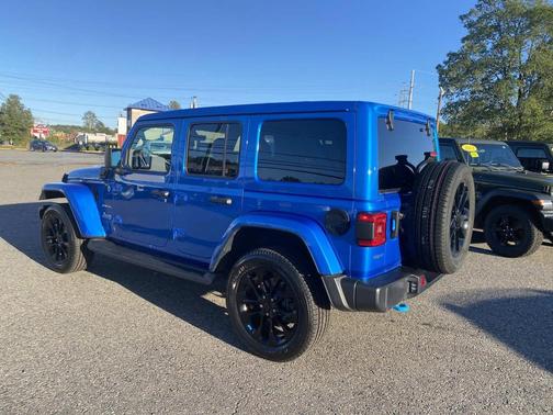 2022 Jeep Wrangler Unlimited 4xe Sahara