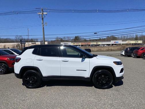 2022 Jeep Compass Latitude
