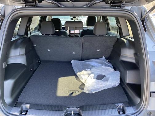 Sting-Gray Clearcoat 2026 Jeep Cherokee Laredo 4x4