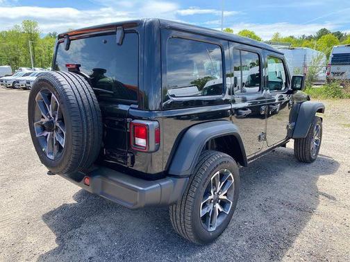 2025 Jeep Wrangler 4xe Sport S