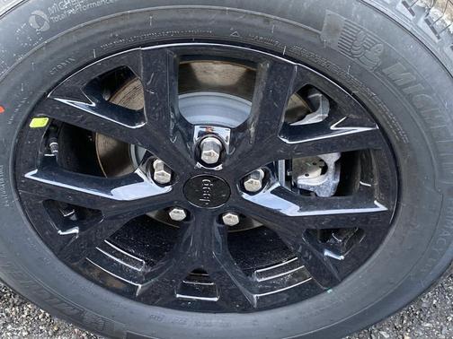 2026 Jeep Grand Cherokee Altitude