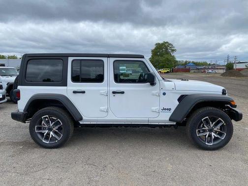 2025 Jeep Wrangler 4xe Sport S