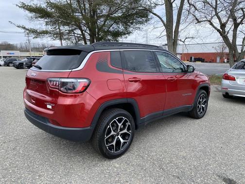 Red Hot Pearlcoat 2025 Jeep Compass Limited