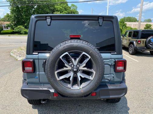 2025 Jeep Wrangler 4xe Sport S
